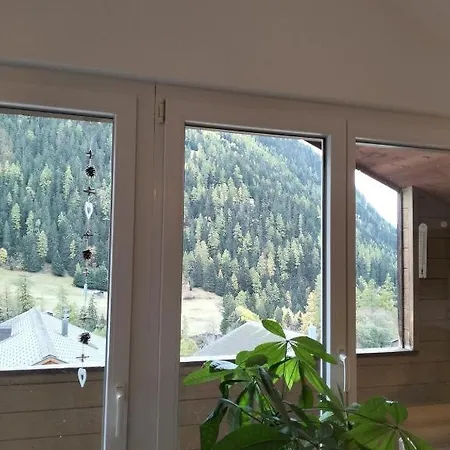 Le Sorelle Apartment